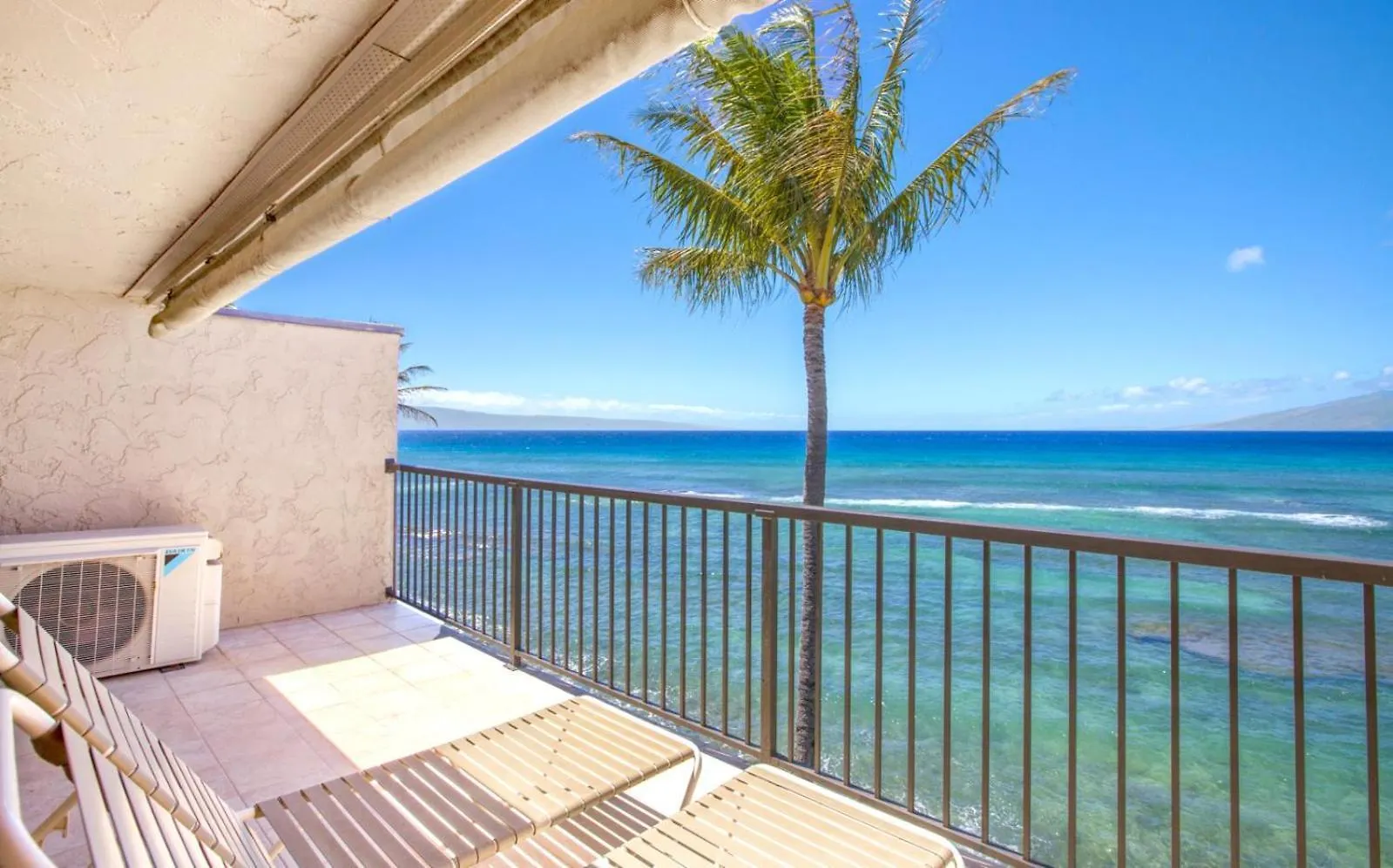 Kbm Resorts Free Car Lokelani Lok-B203 Ocean Front Remodeled With Kidbeach Gear Napili-Honokowai 0*,