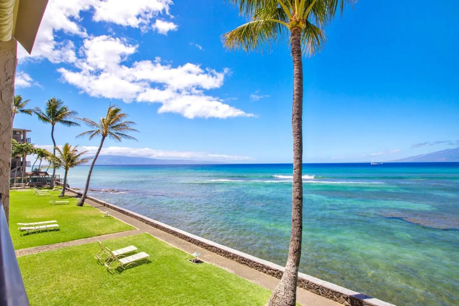 Kbm Resorts Free Car Lokelani Lok-B203 Ocean Front Remodeled With Kidbeach Gear Napili-Honokowai