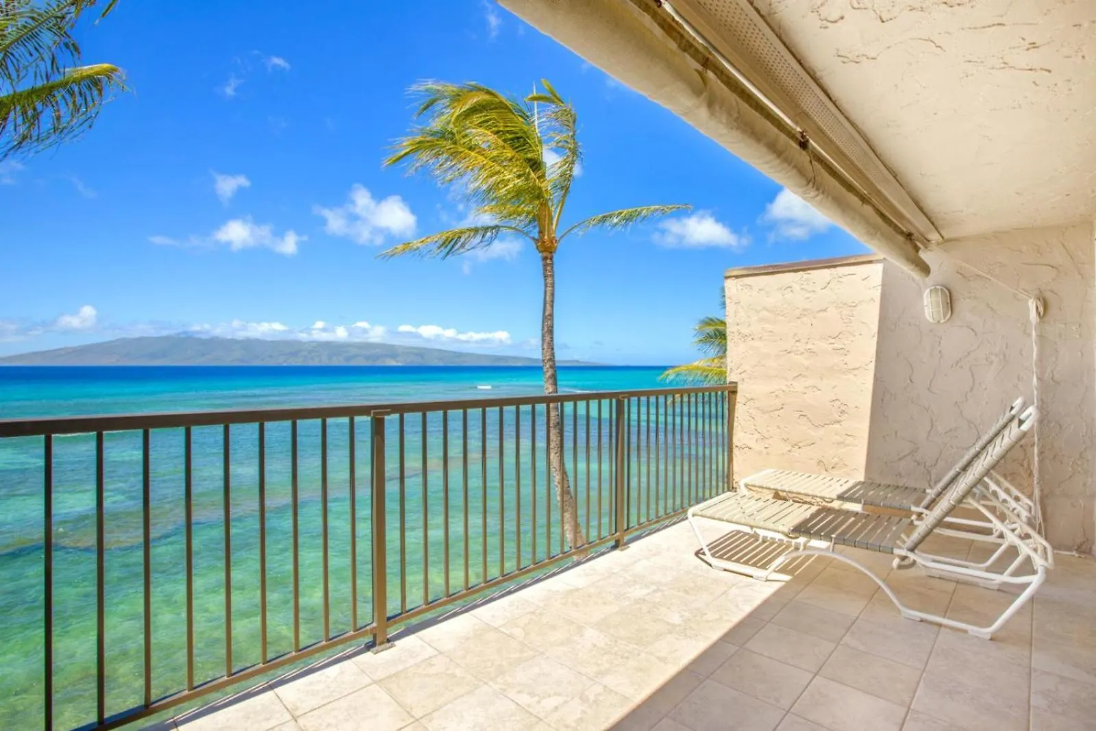 Kbm Resorts Free Car Lokelani Lok-B203 Ocean Front Remodeled With Kidbeach Gear Napili-Honokowai